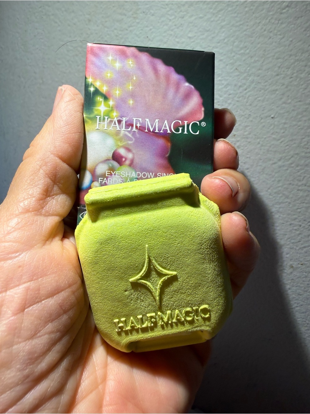 Half Magic Eye Shadow Single. Color: Sparkle Puff. Champagne w/icy blue sparkle. - Picture 9 of 9